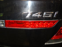 Load image into Gallery viewer, TRUNK LID MOUNTED TAIL LIGHT LAMP 745i 745li 760li 02-05 Right - NW180656