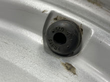 Load image into Gallery viewer, WHEEL Audi A4 2002 02 03 04 05 16x7 Alloy 5 Flat Spokes - NW390598
