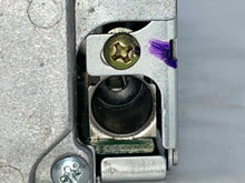 Load image into Gallery viewer, RADIO Toyota Prius 2001 01 2002 02 2003 03 2004 04 05 - NW139962