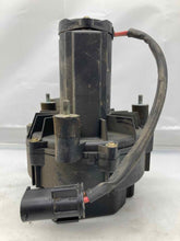 Load image into Gallery viewer, AIR INJECTION PUMP SMOG Porsche Boxster 1997 97 - NW8239