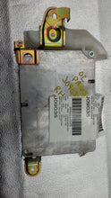 Load image into Gallery viewer, HYBRID VEHICLE COMPUTER Toyota Prius 2001 01 02 03 - NW38379