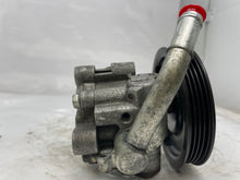 Load image into Gallery viewer, Power Steering Pump Chrysler Sebring 2008 - NW162635
