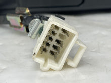 Load image into Gallery viewer, CD CHANGER Mercedes ML320 1998 98 1999 99 - NW138904