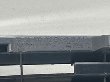 Load image into Gallery viewer, GRILL Mercedes E320 E430 E55 2000 00 01 02 03 - NW98512