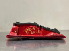 Load image into Gallery viewer, TAIL LIGHT LAMP ASSEMBLY Rover Disco II Disco SD Discovery 99-00 Right - NW182006