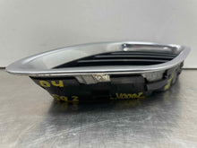 Load image into Gallery viewer, GRILLE Saab 9-3 2003 03 04 05 06 07 Upper End Left - NW98631