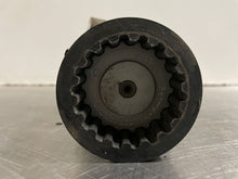 Load image into Gallery viewer, Power Steering Pump Volkswagen Touareg 2006 - NW164219