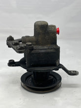 Load image into Gallery viewer, POWER STEERING PUMP BMW 525i 1989 89 1990 90 - NW163117