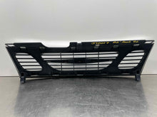 Load image into Gallery viewer, GRILL Saab 9-3 1999 99 2000 00 2001 01 2002 02 03 Upper - NW98640