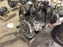 Load image into Gallery viewer, Engine Motor SILVERADO 3500 PICKUP 2018 - DG78244