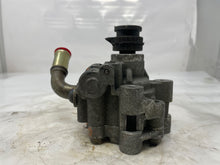Load image into Gallery viewer, Power Steering Pump Dodge 300C 2005 - NW162620