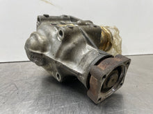 Load image into Gallery viewer, TRANSFER CASE Honda CR-V 2005 05 2006 06 - NW176874