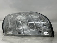 Load image into Gallery viewer, PARKLAMP Mercedes 500SEL 600SEL S320 S600 92 93 94 Left - NW83322