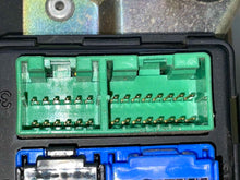 Load image into Gallery viewer, HEATER BLOWER MOTOR XJ12 XJ6 1993 93 Right - NW23456