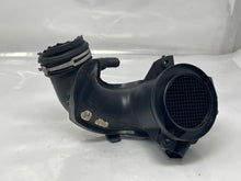 Load image into Gallery viewer, Mass Air Flow Sensor Meter MAF C230 C240 C32 C320 C55 03-05 - NW5301