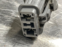 Load image into Gallery viewer, RADIATOR FAN ASSEMBLY Acura CL TL 01 02 03 - NW63563