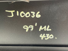 Load image into Gallery viewer, CD CHANGER Mercedes ML320 1998 98 1999 99 - NW138906