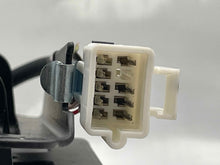 Load image into Gallery viewer, CD CHANGER Mercedes ML320 1998 98 1999 99 - NW138906