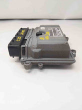 Load image into Gallery viewer, ECU ECM COMPUTER Volvo C30 V40 V70 2006 06 2007 07 08 - NW63276