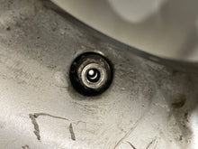 Load image into Gallery viewer, Wheel Rim BMW 650I 2006 - NW197975