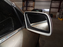 Load image into Gallery viewer, SIDE VIEW DOOR MIRROR BMW 650i 06 07 08 09 10 Right - NW52011