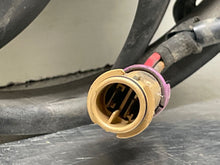 Load image into Gallery viewer, RADIATOR FAN ASSEMBLY Passat 2001 01 02 03 04 05 - NW64680