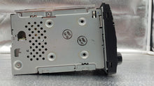 Load image into Gallery viewer, RADIO Nissan Altima 2005 05 2006 06 AM FM CD - NW136905