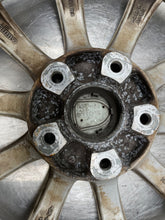 Load image into Gallery viewer, WHEEL RIM Cayenne 2004-2008 17x7-1/2 - NW200793