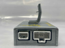 Load image into Gallery viewer, TRANSFER CASE COMPUTER M35x M45x 2006 06 07 08 09 - NW31532