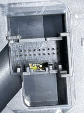 Load image into Gallery viewer, Speedometer Cluster AUDI A6 1999 - NW159536