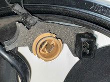 Load image into Gallery viewer, RADIATOR FAN ASSEMBLY Passat 2001 01 02 03 04 05 - NW63631