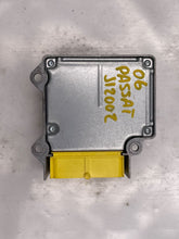 Load image into Gallery viewer, Air Bag computer Volkswagen Passat 2006 06 2007 07 - NW38825