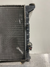 Load image into Gallery viewer, RADIATOR VW Golf 1999 99 2000 00 2001 01 2002 02 - NW132645