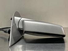 Load image into Gallery viewer, Side View Door Mirror Cadillac SRX 2004 - NW50630
