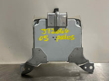 Load image into Gallery viewer, TRANSMISSION COMPUTER Toyota Prius 2004 04 05 06 - NW38330