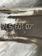 Load image into Gallery viewer, WHEEL RIM Cayenne 2004-2008 17x7-1/2 17x7-1/2, 5 lug, 130mm - NW200795