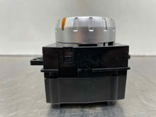 Load image into Gallery viewer, TEMPERATURE CONTROLS Subaru Forester 2007 07 2008 08 - NW101298