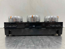 Load image into Gallery viewer, TEMPERATURE CONTROLS Subaru Forester 2007 07 2008 08 - NW101298