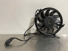 Load image into Gallery viewer, RADIATOR FAN ASSEMBLY Passat 2001 01 02 03 04 05 - NW63695