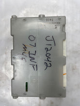 Load image into Gallery viewer, TEMPERATURE CONTROL COMPUTER Infiniti M35 M45 2007 07 - NW31586