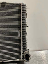 Load image into Gallery viewer, RADIATOR Discovery 2000 00 2001 01 2002 02 2003 03 04 - NW132507