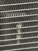 Load image into Gallery viewer, RADIATOR BMW X5 2000 00 2001 01 02 03 04 05 06 Auto - NW132066