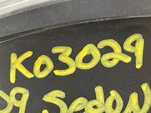 Load image into Gallery viewer, Speedometer Cluster Kia Sedona 2009 - NW160726
