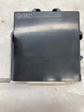 Load image into Gallery viewer, Power supply computer Toyota Prius 2005 05 2006 06 2007 07 2008 08 2009 09 - NW38411