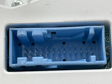 Load image into Gallery viewer, Speedometer Cluster Lincoln MKZ 2008 - NW159169