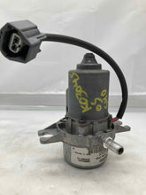 Load image into Gallery viewer, AIR INJECTION PUMP SMOG Volvo S40 V50 2004 04 2005 05 2006 06 2007 07 - NW8313