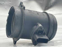 Load image into Gallery viewer, Mass Air Flow Sensor Meter MAF Audi S4 S6 S8 2001-2009 - NW4746