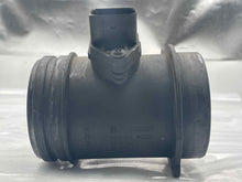 Load image into Gallery viewer, Mass Air Flow Sensor Meter MAF Audi S4 S6 S8 2001-2009 - NW4746