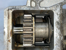 Load image into Gallery viewer, STARTER Cougar Escape Mazda Tribute 00 01 02 03 04 - NW169931