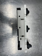Load image into Gallery viewer, TEMPERATURE CONTROLS BMW X3 2004 04 - NW99947